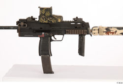  Weapon Rifle Automatic MP7 